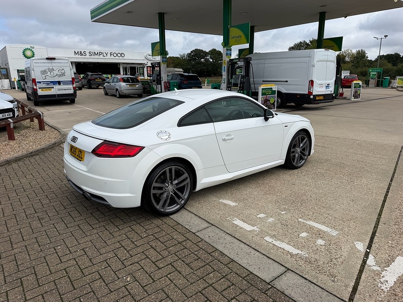 Audi TT 2.0 TFSI S line Coupe 3dr Petrol Manual Euro 6 (s/s) (230 ps) - U10004500