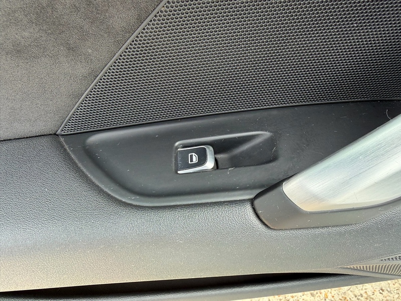 Audi TT 2.0 TFSI S line Coupe 3dr Petrol Manual Euro 6 (s/s) (230 ps) - U10004500