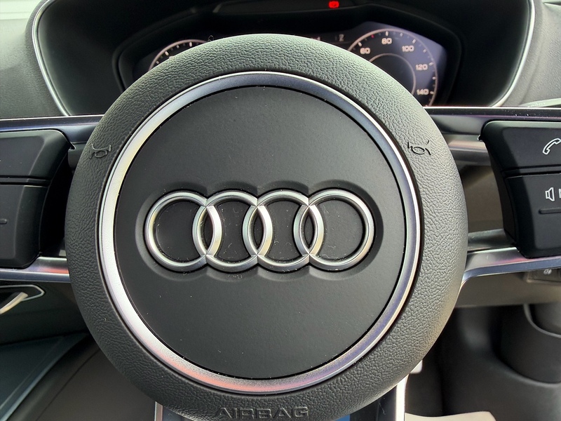 Audi TT 2.0 TFSI S line Coupe 3dr Petrol Manual Euro 6 (s/s) (230 ps) - U10004500