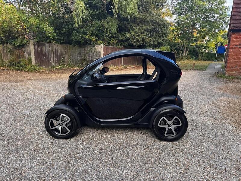 Renault Twizy Dynamique Coupe Electric Auto (18 ps) - U10004501