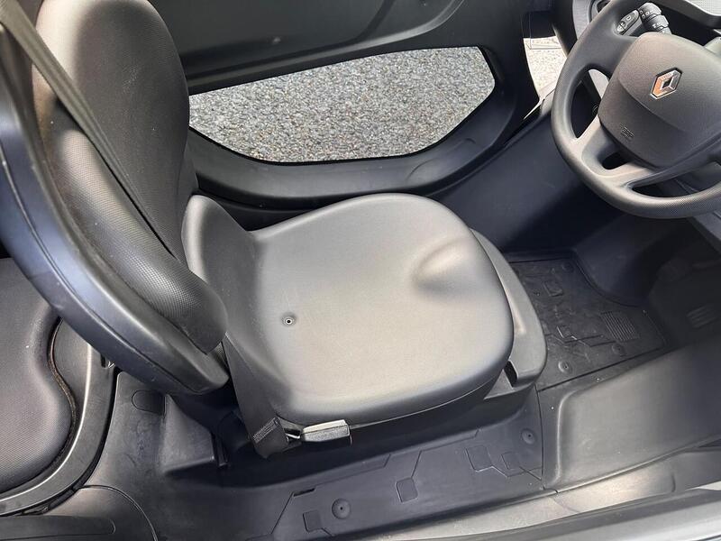 Renault Twizy Dynamique Coupe Electric Auto (18 ps) - U10004501
