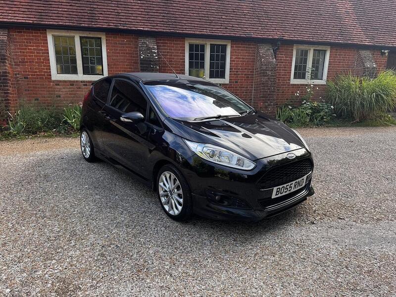 Ford Fiesta Van 1.6 TDCi Sport Panel Van 3dr Diesel Manual (94 bhp) - U10004502