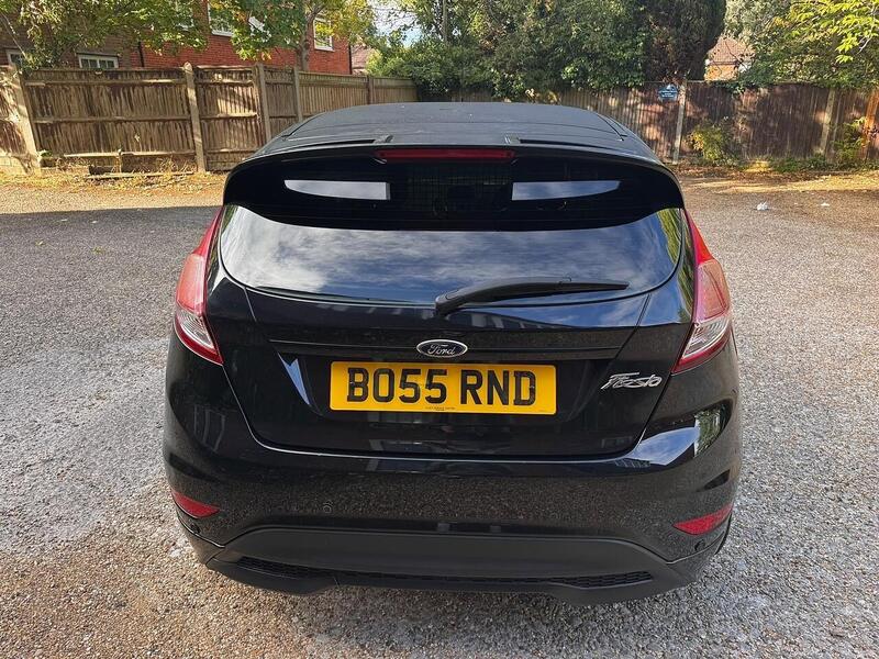 Ford Fiesta Van 1.6 TDCi Sport Panel Van 3dr Diesel Manual (94 bhp) - U10004502