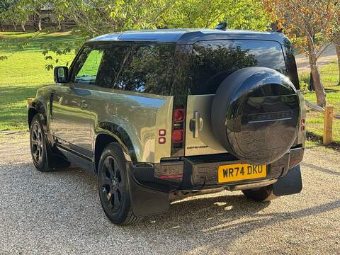 Land Rover Defender 90 3.0 D250 MHEV S Hard Top SUV 3dr Diesel Auto 4WD SWB Euro 6 (s/s) (250 ps) - U10004512