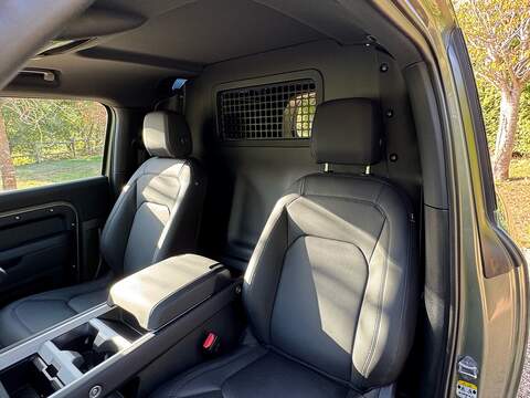 Land Rover Defender 90 3.0 D250 MHEV S Hard Top SUV 3dr Diesel Auto 4WD SWB Euro 6 (s/s) (250 ps) - U10004512