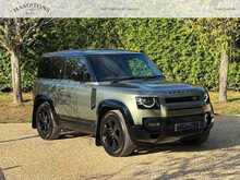 Land Rover Defender 90