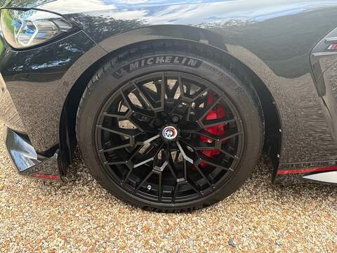 BMW M4 3.0 BiTurbo CSL Coupe 2dr Petrol Steptronic Euro 6 (s/s) (550 ps) - U10004517