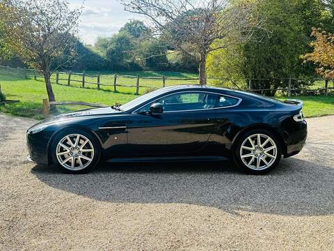 Aston Martin Vantage 4.7 V8 S Coupe 2dr Petrol Sportshift Euro 5 (430 bhp) - U10004518