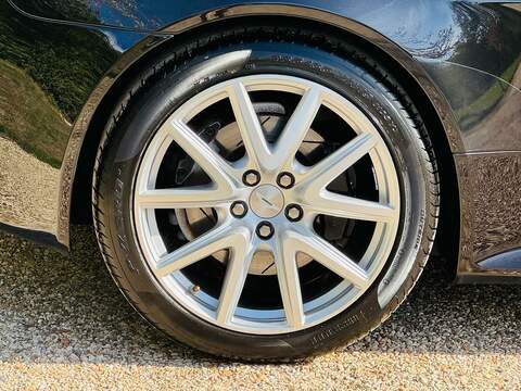 Aston Martin Vantage 4.7 V8 S Coupe 2dr Petrol Sportshift Euro 5 (430 bhp) - U10004518