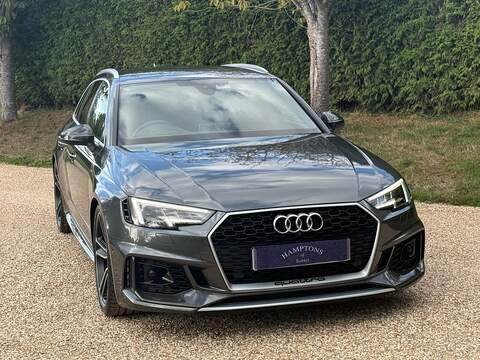 Audi RS4 Avant 2.9 TFSI V6 Carbon Edition Estate 5dr Petrol Tiptronic quattro Euro 6 (s/s) (450 ps) - U10004519