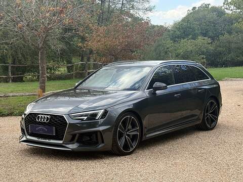 Audi RS4 Avant 2.9 TFSI V6 Carbon Edition Estate 5dr Petrol Tiptronic quattro Euro 6 (s/s) (450 ps) - U10004519