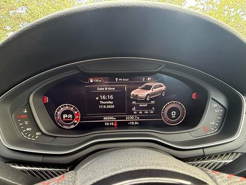 Audi RS4 Avant 2.9 TFSI V6 Carbon Edition Estate 5dr Petrol Tiptronic quattro Euro 6 (s/s) (450 ps) - U10004519