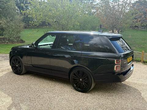 Land Rover Range Rover 3.0 SD V6 Autobiography SUV 5dr Diesel Auto 4WD Euro 6 (s/s) (275 ps) - U10004522