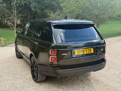 Land Rover Range Rover 3.0 SD V6 Autobiography SUV 5dr Diesel Auto 4WD Euro 6 (s/s) (275 ps) - U10004522