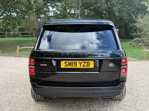 Land Rover Range Rover 3.0 SD V6 Autobiography SUV 5dr Diesel Auto 4WD Euro 6 (s/s) (275 ps) - U10004522