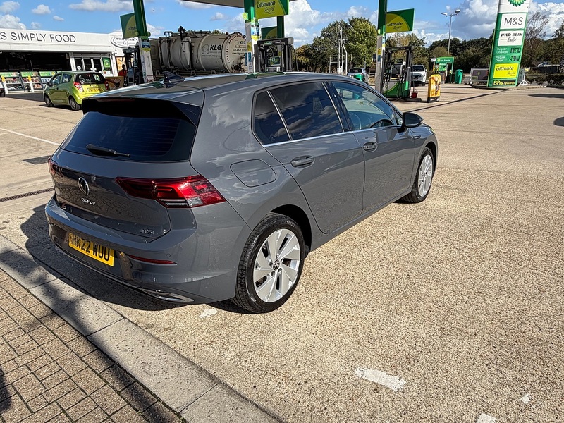 Volkswagen Golf 1.5 eTSI MHEV Style Hatchback 5dr Petrol Hybrid DSG Euro 6 (s/s) (130 ps) - U10004524