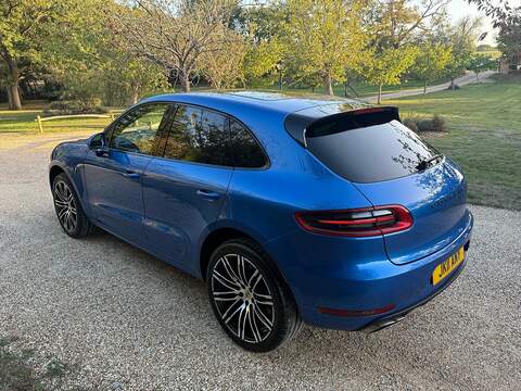 Porsche Macan 3.6T V6 Turbo SUV 5dr Petrol PDK 4WD Euro 6 (s/s) (400 ps) - U10004527
