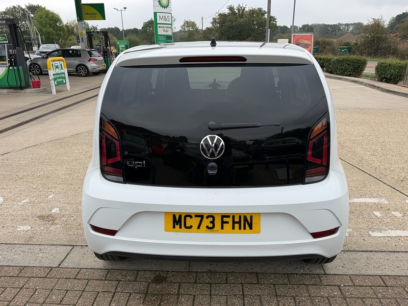 Volkswagen up! 1.0 Black Edition Hatchback 5dr Petrol Manual Euro 6 (s/s) (65 ps) - U10004533