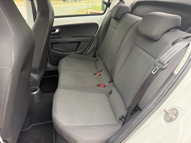 Volkswagen up! 1.0 Black Edition Hatchback 5dr Petrol Manual Euro 6 (s/s) (65 ps) - U10004533