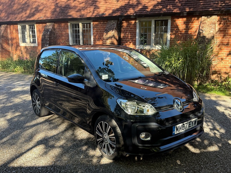 Volkswagen up! 1.0 High up! Hatchback 5dr Petrol Manual Euro 6 (s/s) (90 ps) - U10004535