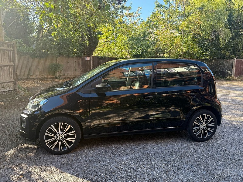 Volkswagen up! 1.0 High up! Hatchback 5dr Petrol Manual Euro 6 (s/s) (90 ps) - U10004535