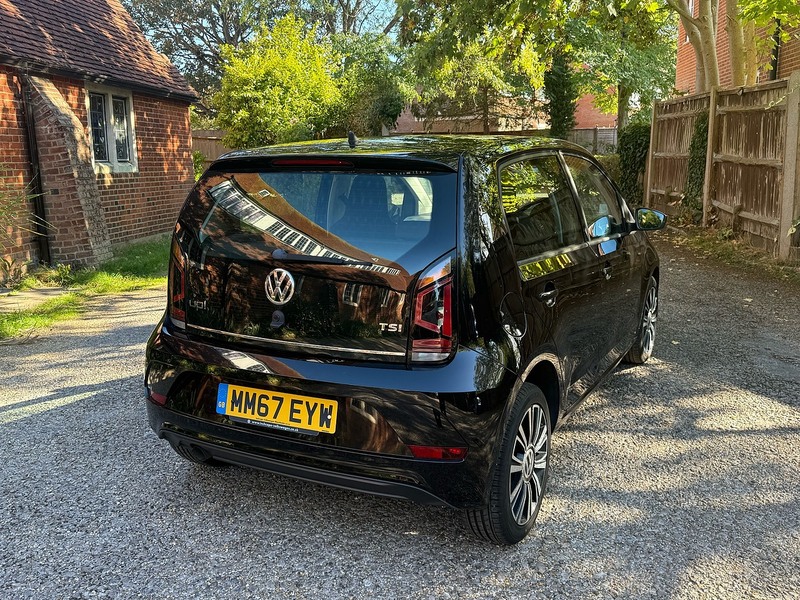 Volkswagen up! 1.0 High up! Hatchback 5dr Petrol Manual Euro 6 (s/s) (90 ps) - U10004535