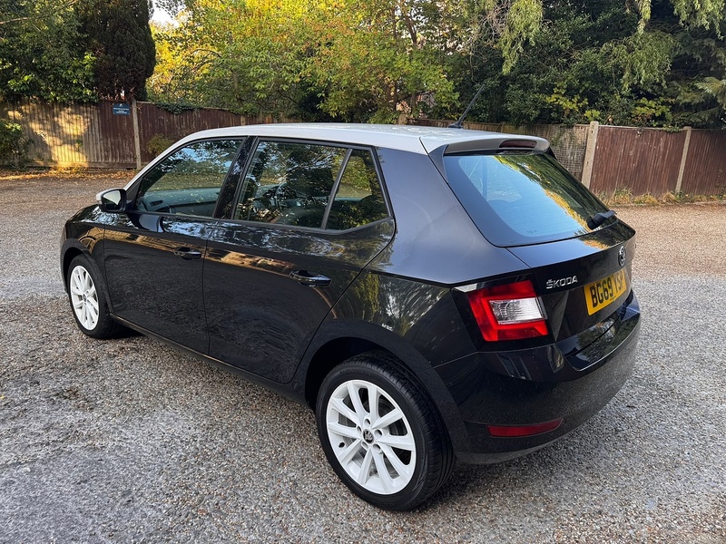 Skoda Fabia 1.0 TSI Colour Edition Hatchback 5dr Petrol Manual Euro 6 (s/s) (95 ps) - U10004536