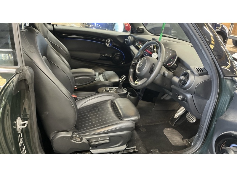 MINI Convertible 2.0 John Cooper Works Convertible 2dr Petrol Steptronic Euro 6 (s/s) (231 ps) - U10004552