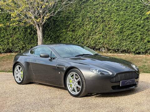 Aston Martin Vantage 4.3 V8 Coupe 2dr Petrol Manual Euro 4 (380 bhp) - U10004556