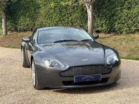 Aston Martin Vantage 4.3 V8 Coupe 2dr Petrol Manual Euro 4 (380 bhp) - U10004556