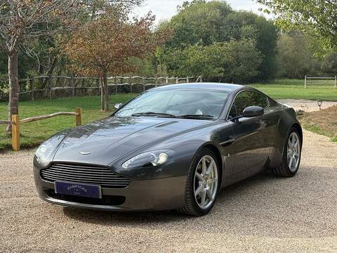 Aston Martin Vantage 4.3 V8 Coupe 2dr Petrol Manual Euro 4 (380 bhp) - U10004556
