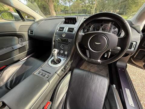 Aston Martin Vantage 4.3 V8 Coupe 2dr Petrol Manual Euro 4 (380 bhp) - U10004556