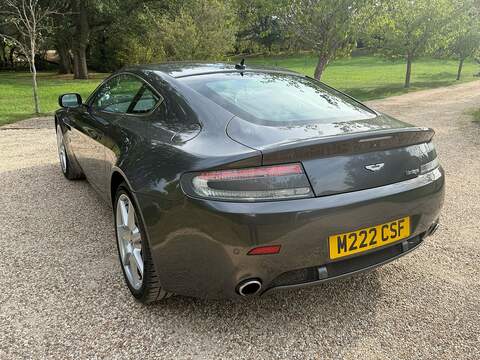 Aston Martin Vantage 4.3 V8 Coupe 2dr Petrol Manual Euro 4 (380 bhp) - U10004556