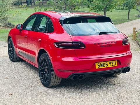 Porsche Macan 3.0T V6 GTS SUV 5dr Petrol PDK 4WD Euro 6 (s/s) (360 ps) - U10004557