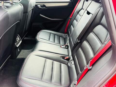 Porsche Macan 3.0T V6 GTS SUV 5dr Petrol PDK 4WD Euro 6 (s/s) (360 ps) - U10004557