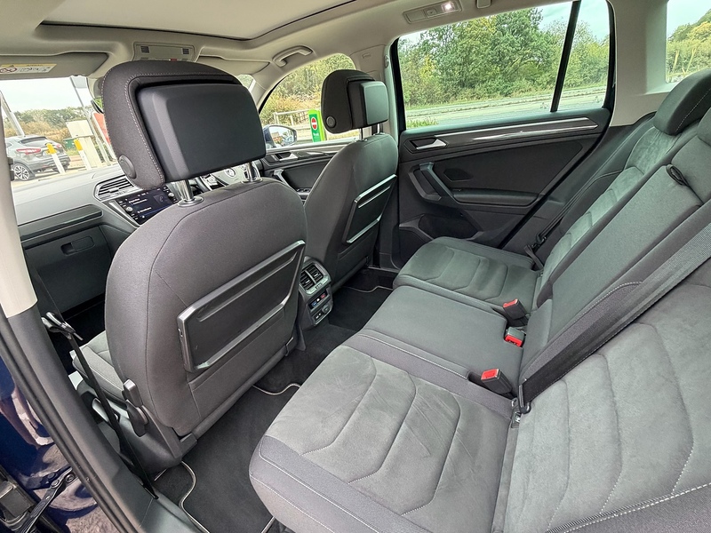 Volkswagen Tiguan 1.5 TSI EVO SEL SUV 5dr Petrol DSG Euro 6 (s/s) (150 ps) - U10004563