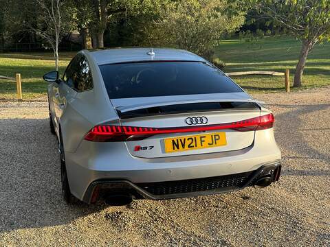 Audi RS7 4.0 TFSI V8 Carbon Black Sportback 5dr Petrol Tiptronic quattro Euro 6 (s/s) (600 ps) - U10004565