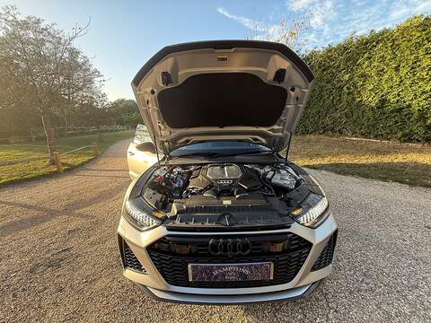 Audi RS7 4.0 TFSI V8 Carbon Black Sportback 5dr Petrol Tiptronic quattro Euro 6 (s/s) (600 ps) - U10004565