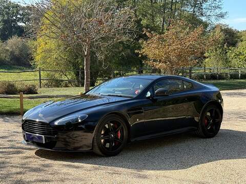 Aston Martin Vantage 4.7 V8 N430 Coupe 2dr Petrol Sportshift Euro 6 (430 bhp) - U10004566