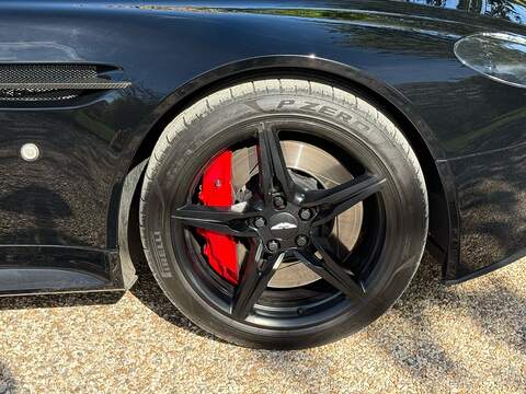 Aston Martin Vantage 4.7 V8 N430 Coupe 2dr Petrol Sportshift Euro 6 (430 bhp) - U10004566