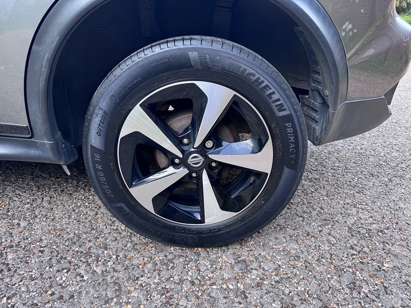 Nissan Juke 1.6 Bose Personal Edition SUV 5dr Petrol XTRON Euro 6 (112 ps) - U10004577