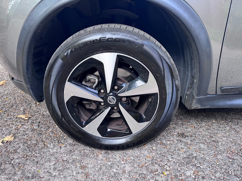 Nissan Juke 1.6 Bose Personal Edition SUV 5dr Petrol XTRON Euro 6 (112 ps) - U10004577