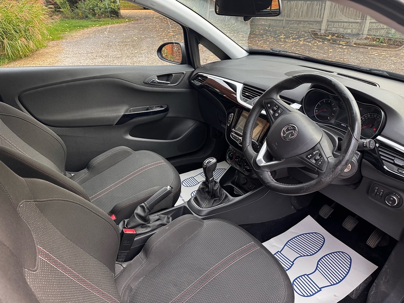 Vauxhall Corsa 1.4i Turbo Black Edition Hatchback 3dr Petrol Manual Euro 6 (s/s) (150 ps) - U10004581