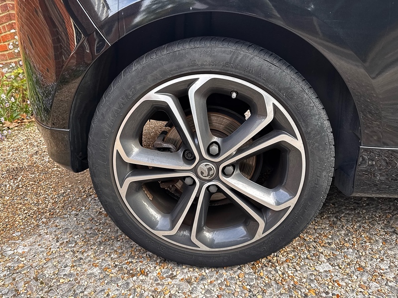 Vauxhall Corsa 1.4i Turbo Black Edition Hatchback 3dr Petrol Manual Euro 6 (s/s) (150 ps) - U10004581