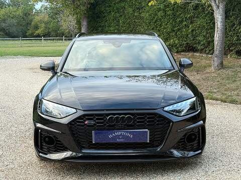 Audi RS4 Avant 2.9 TFSI V6 Competition Estate 5dr Petrol Tiptronic quattro Euro 6 (s/s) (450 ps) - U10004590