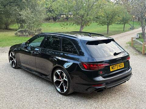 Audi RS4 Avant 2.9 TFSI V6 Competition Estate 5dr Petrol Tiptronic quattro Euro 6 (s/s) (450 ps) - U10004590