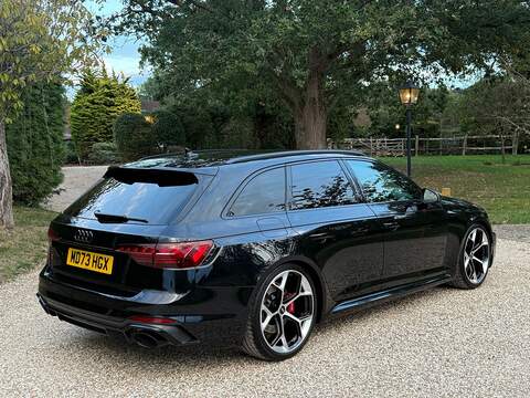 Audi RS4 Avant 2.9 TFSI V6 Competition Estate 5dr Petrol Tiptronic quattro Euro 6 (s/s) (450 ps) - U10004590