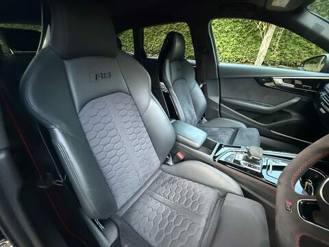 Audi RS4 Avant 2.9 TFSI V6 Competition Estate 5dr Petrol Tiptronic quattro Euro 6 (s/s) (450 ps) - U10004590