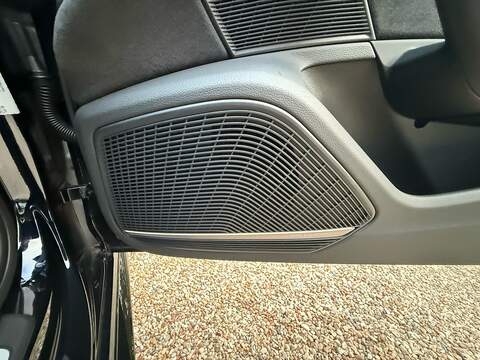 Audi RS4 Avant 2.9 TFSI V6 Competition Estate 5dr Petrol Tiptronic quattro Euro 6 (s/s) (450 ps) - U10004590