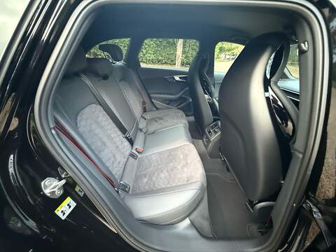 Audi RS4 Avant 2.9 TFSI V6 Competition Estate 5dr Petrol Tiptronic quattro Euro 6 (s/s) (450 ps) - U10004590